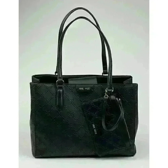 NEW! Nine West Women's Tote Bag with Key Chain - Picture 1 of 4